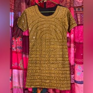 *Vintage* Indian style tunic adorned with mirrors!
